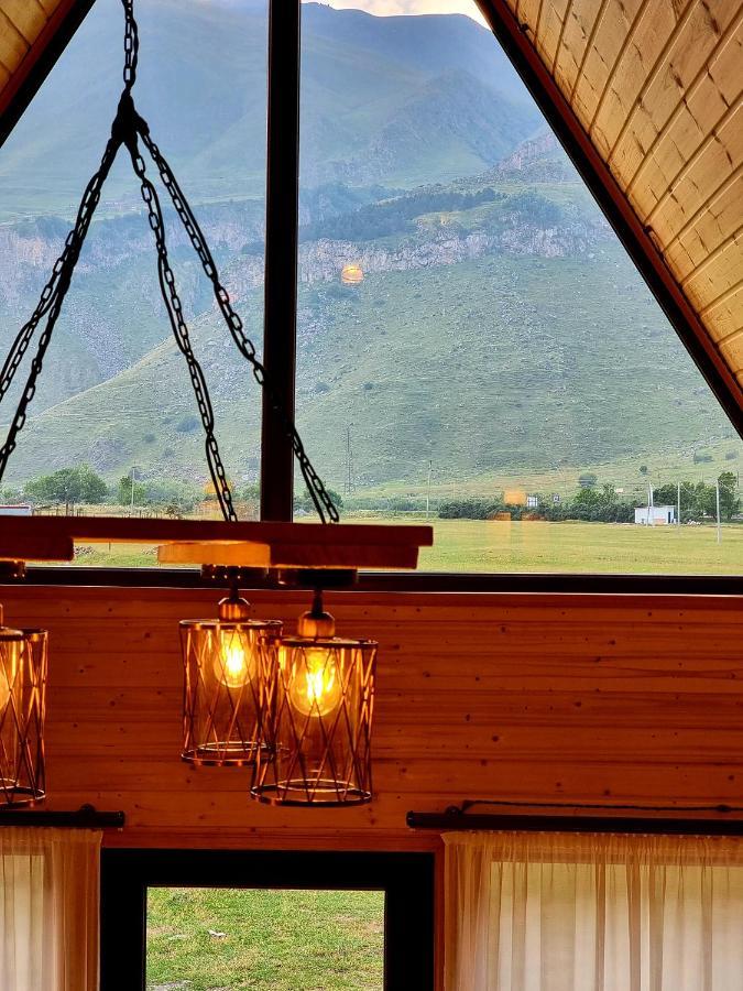 Mountain Hut In Kazbegi Vila Exterior foto