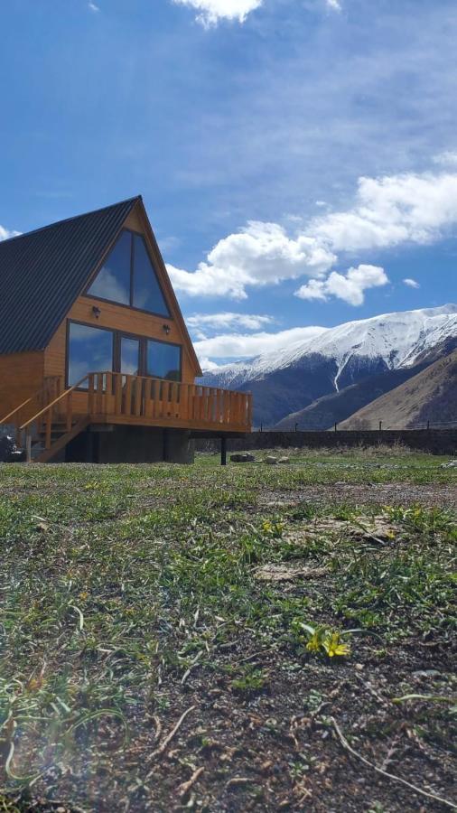 Mountain Hut In Kazbegi Vila Exterior foto