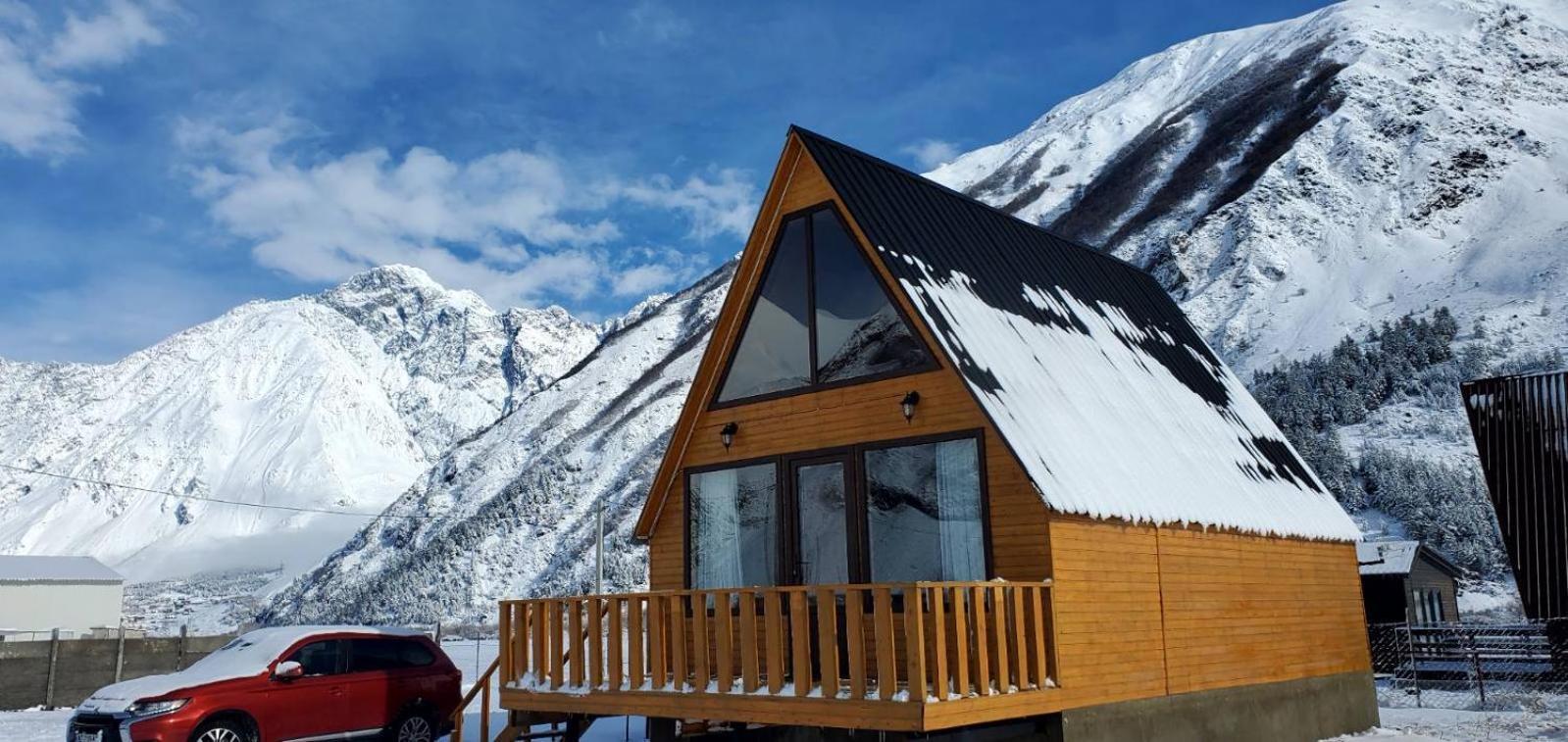 Mountain Hut In Kazbegi Vila Exterior foto