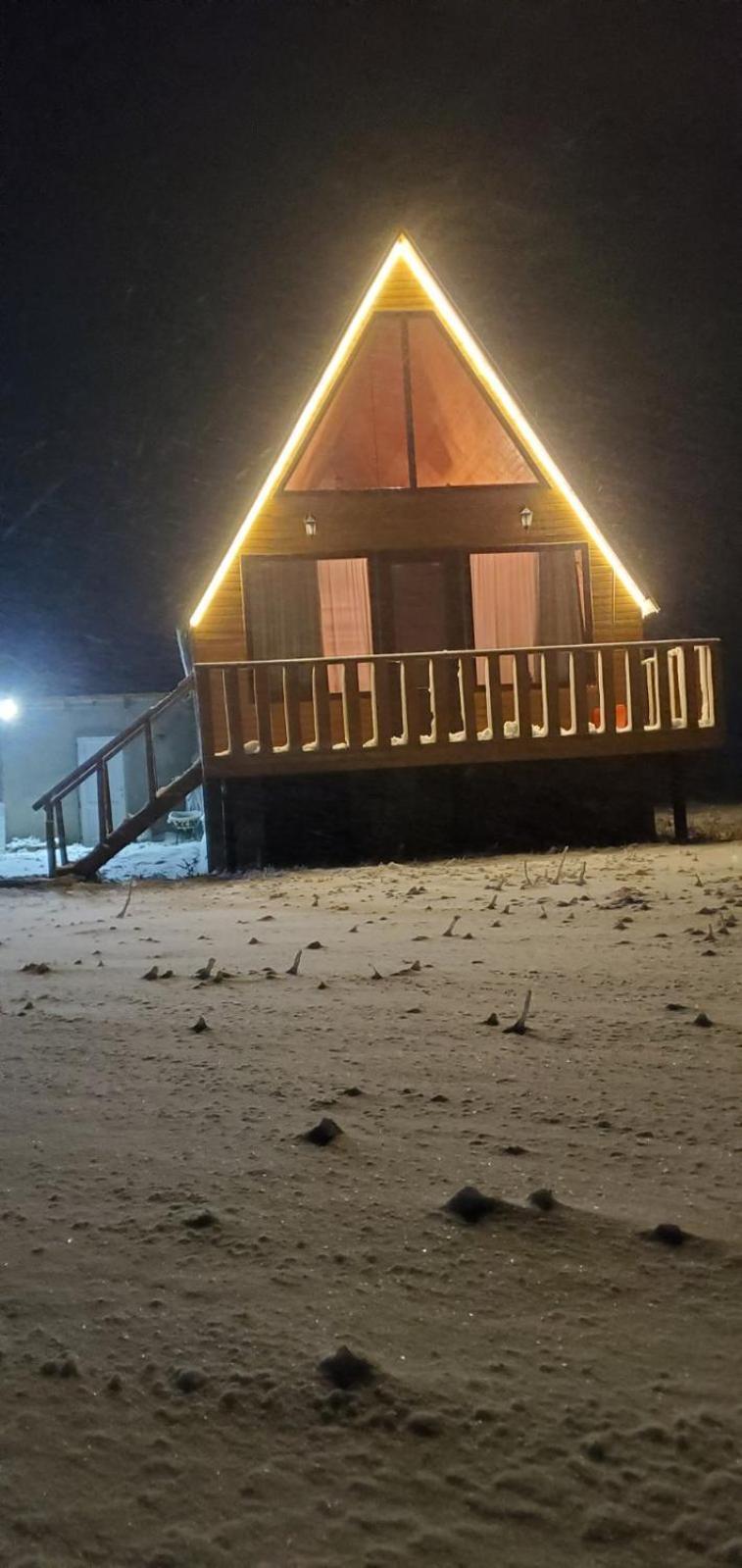 Mountain Hut In Kazbegi Vila Exterior foto